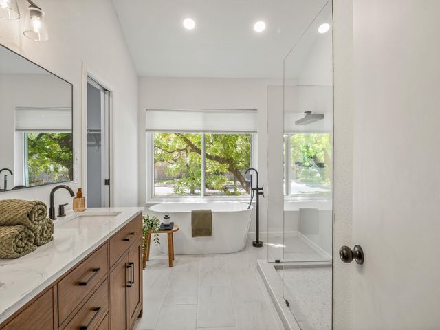 6420 Wareham LN, Austin, TX 78739