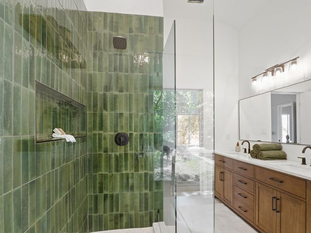 6420 Wareham LN, Austin, TX 78739