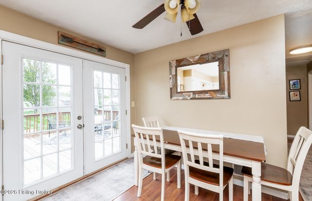 5245 Julia Rd, Louisville, KY 40258