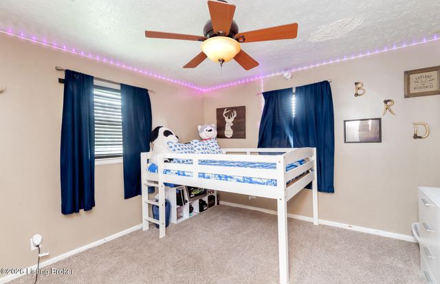 5245 Julia Rd, Louisville, KY 40258