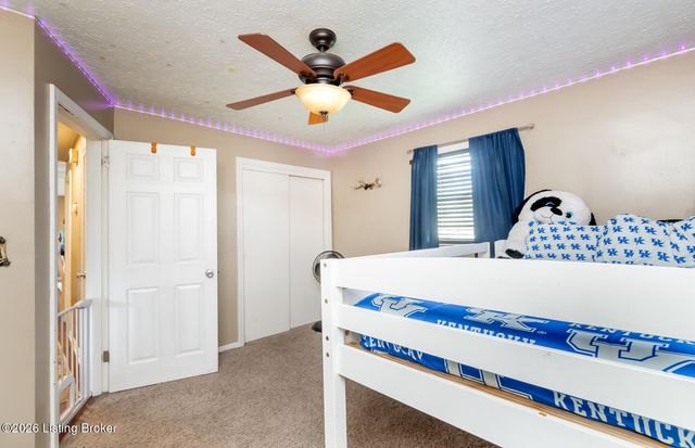 5245 Julia Rd, Louisville, KY 40258