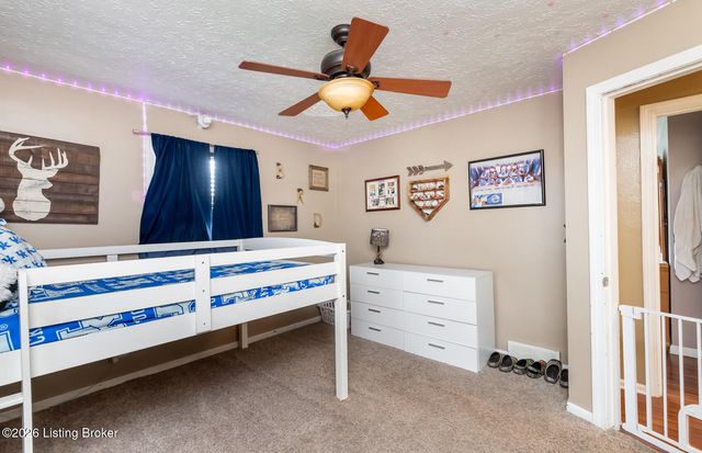 5245 Julia Rd, Louisville, KY 40258