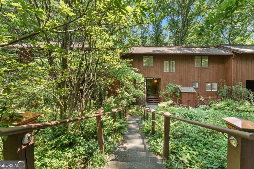 1677 TERRELL RIDGE Drive SE, Marietta, GA 30067
