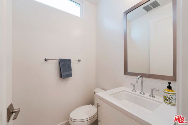 12962 Discovery, Los Angeles, CA 90094