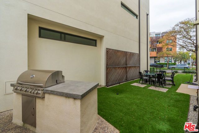 12962 Discovery, Los Angeles, CA 90094