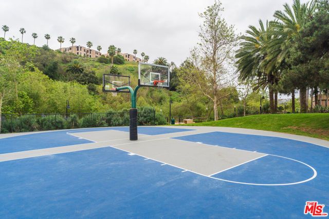 12962 Discovery, Los Angeles, CA 90094