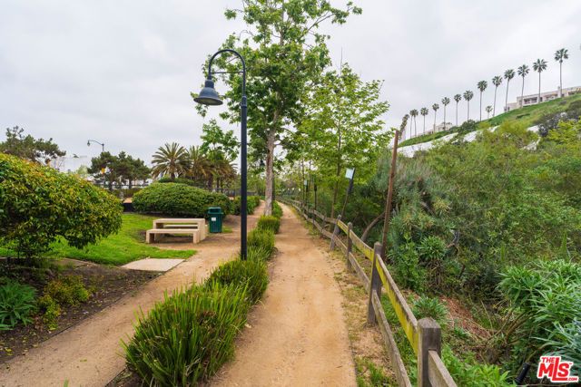 12962 Discovery, Los Angeles, CA 90094