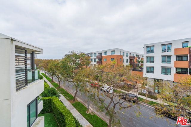 12962 Discovery, Los Angeles, CA 90094