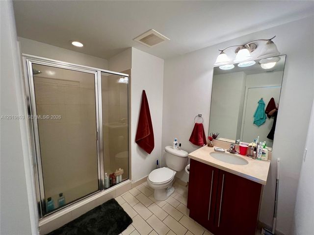 79 SW 12th St 2903-S, Miami, FL 33130