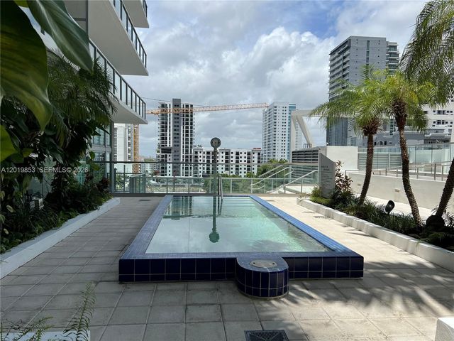 79 SW 12th St 2903-S, Miami, FL 33130