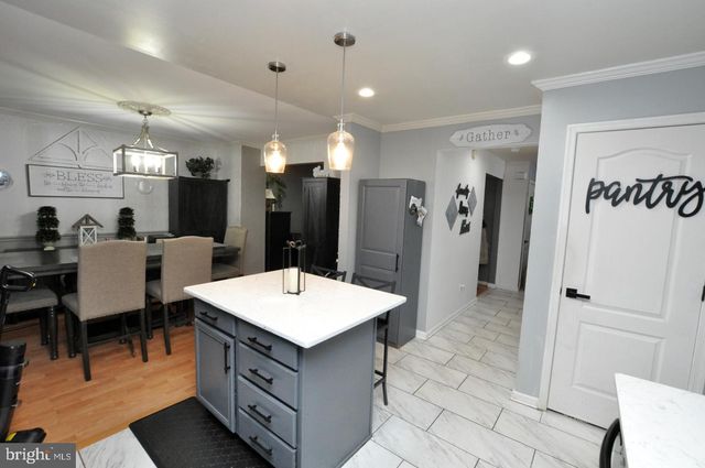 15 CRAWFORD DRIVE, Sicklerville, NJ 08081