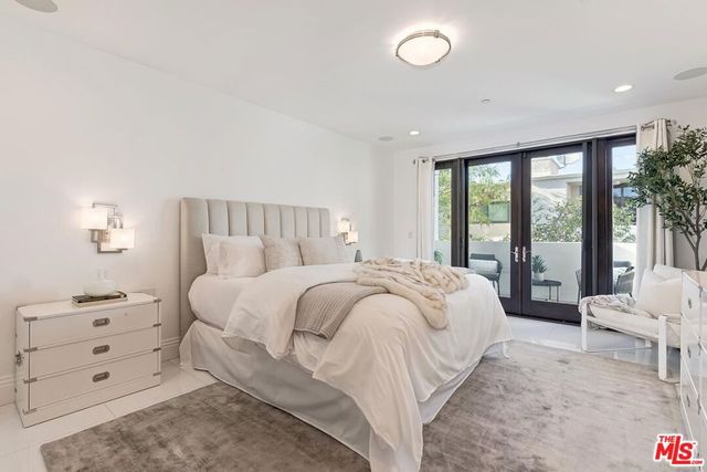 11715 Chenault Street PH1, Los Angeles, CA 90049