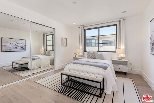 11715 Chenault Street PH1, Los Angeles, CA 90049