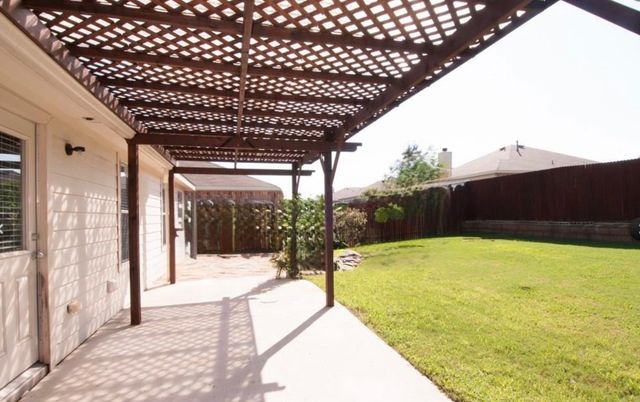 14145 Snaffle Bit Trail, Fort Worth, TX 76052