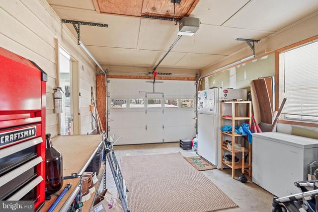 9514 CENTER ST, Vienna, VA 22181