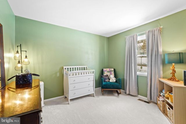 9514 CENTER ST, Vienna, VA 22181