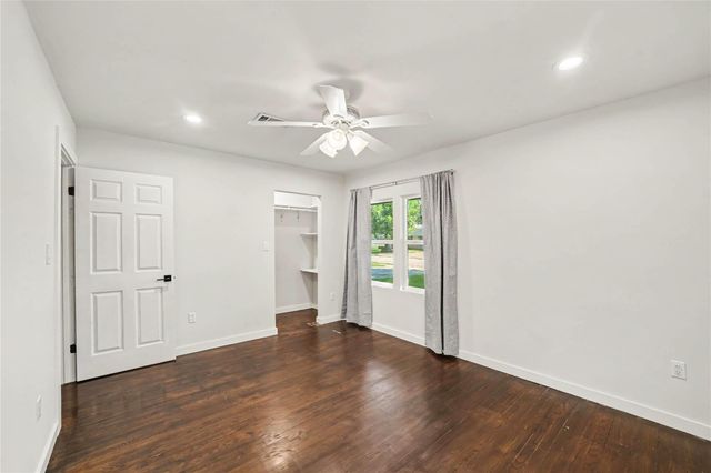 4709 Sanborn Drive, Houston, TX 77092