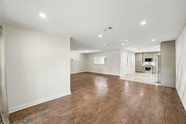 4709 Sanborn Drive, Houston, TX 77092