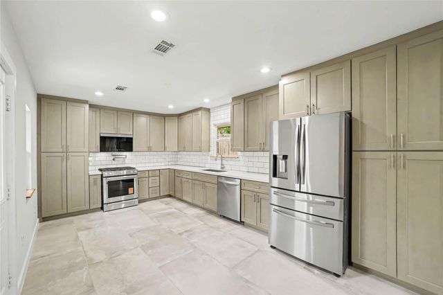 4709 Sanborn Drive, Houston, TX 77092
