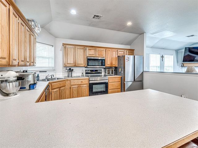 110 Cuyler Drive, Shawnee, OK 74804