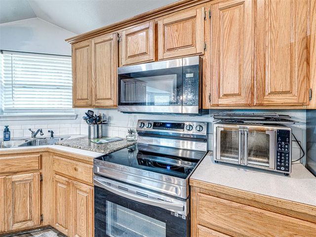 110 Cuyler Drive, Shawnee, OK 74804