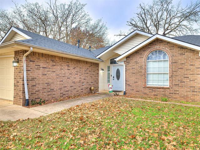 110 Cuyler Drive, Shawnee, OK 74804