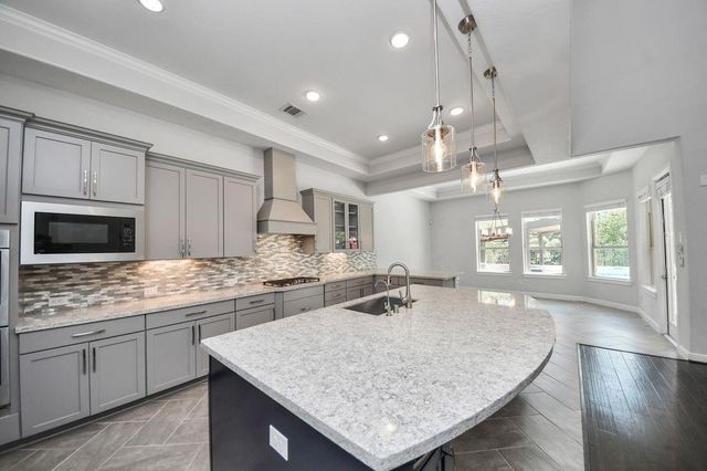 4035 Ashland Woods Drive, Spring, TX 77386