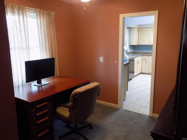 2418 E Columbia Street, Evansville, IN 47711