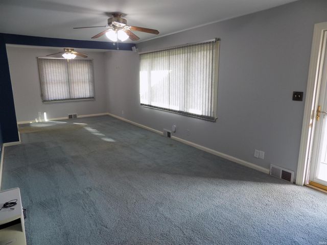 2418 E Columbia Street, Evansville, IN 47711