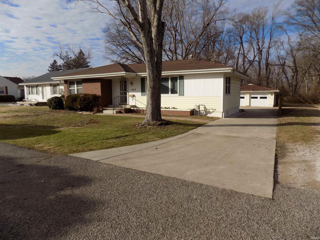 2418 E Columbia Street, Evansville, IN 47711
