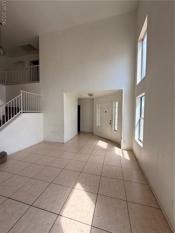 3301 Salmon Creek Drive, Las Vegas, NV 89129 — photo 4