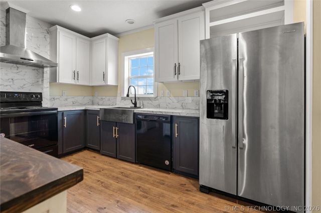 9530 Scout Lane, Kingston, OK 73439