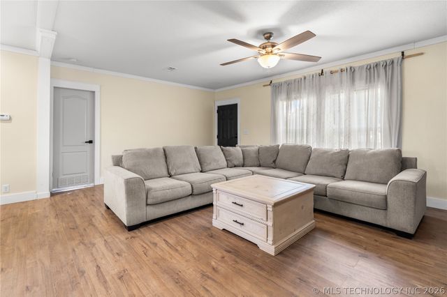 9530 Scout Lane, Kingston, OK 73439