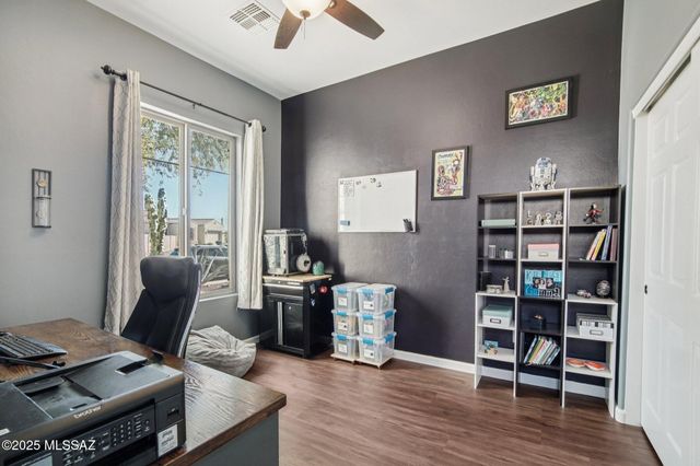 7837 N Blakey Lane, Tucson, AZ 85743