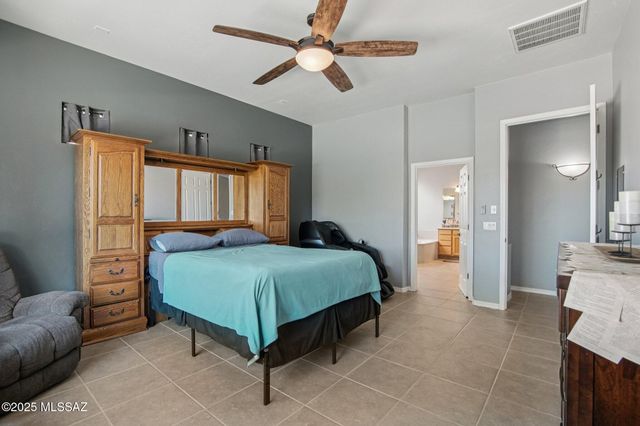 7837 N Blakey Lane, Tucson, AZ 85743