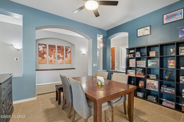 7837 N Blakey Lane, Tucson, AZ 85743