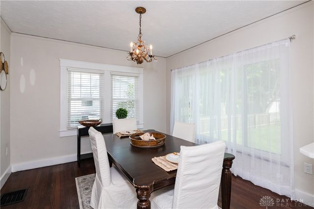 322 Wiltshire Boulevard, Oakwood, OH 45419