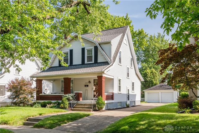 322 Wiltshire Boulevard, Oakwood, OH 45419
