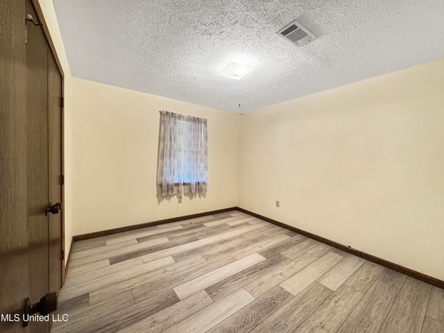 624 Cedar Springs Drive, Jackson, MS 39212