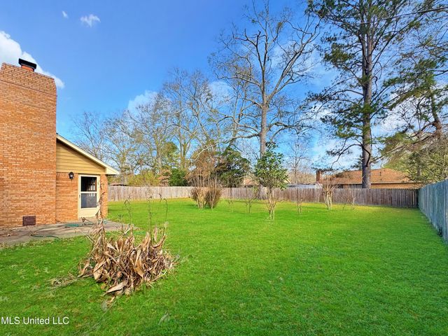 624 Cedar Springs Drive, Jackson, MS 39212