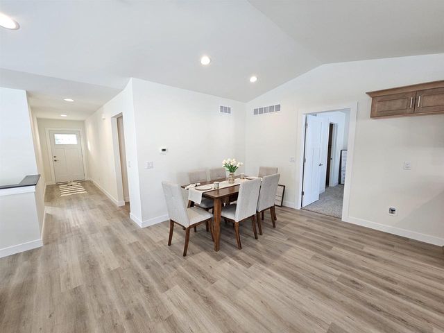 110 Cayuse Court, Fox Lake, WI 53933