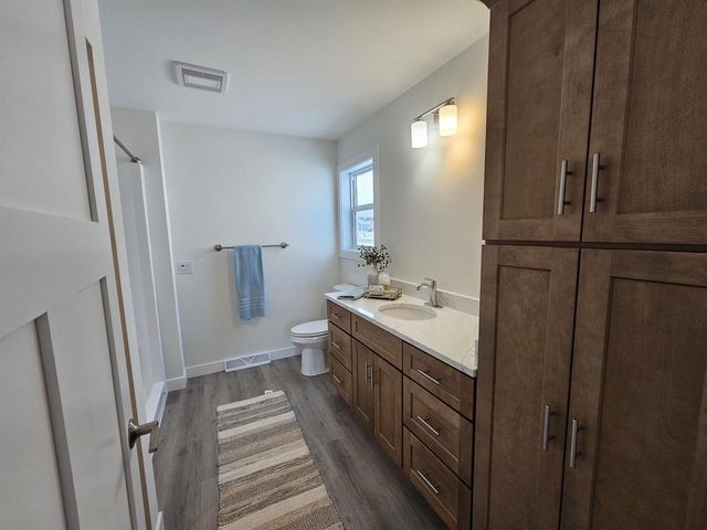 110 Cayuse Court, Fox Lake, WI 53933