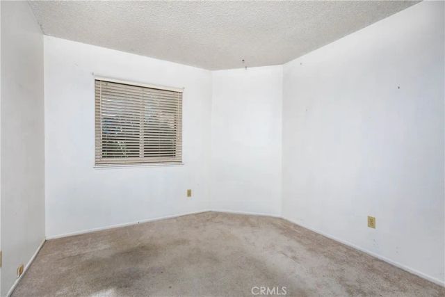 3244 E Avenue S2, Palmdale, CA 93550