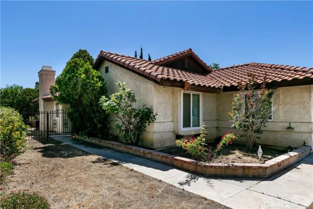 3244 E Avenue S2, Palmdale, CA 93550