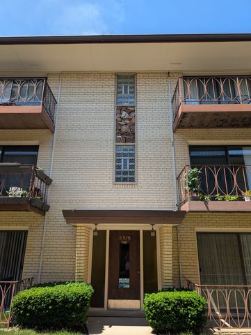5516 W Windsor Avenue 3M, Chicago, IL 60630