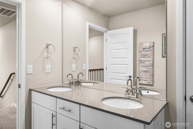 14962 Olympic Loop E, Bonney Lake, WA 98391