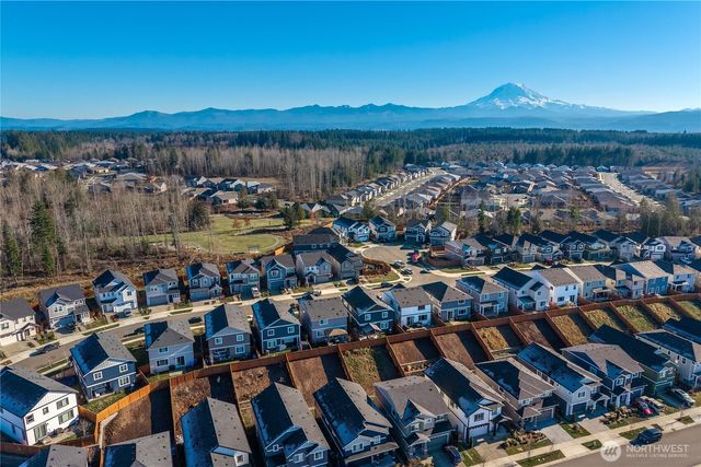 14962 Olympic Loop E, Bonney Lake, WA 98391