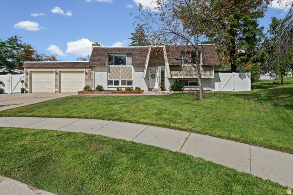 9633 S SLEEPY HOLLOW CIR, Sandy, UT 84094 — exterior