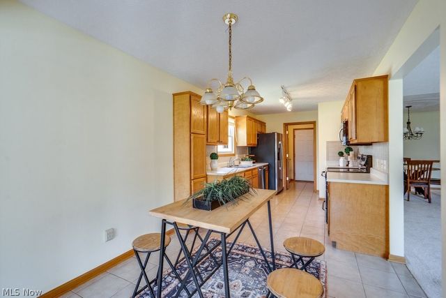 1488 Waters Edge Drive, Akron, OH 44313
