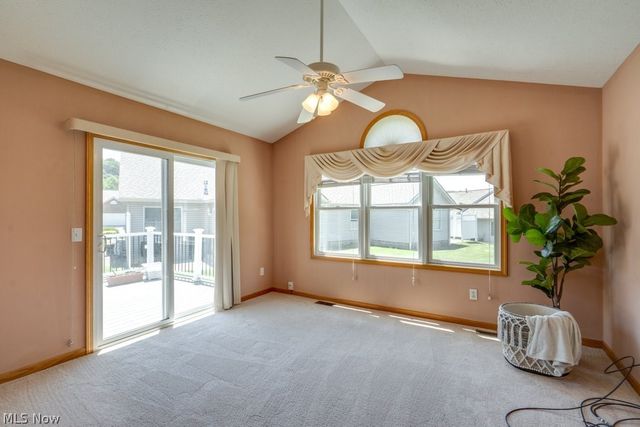 1488 Waters Edge Drive, Akron, OH 44313
